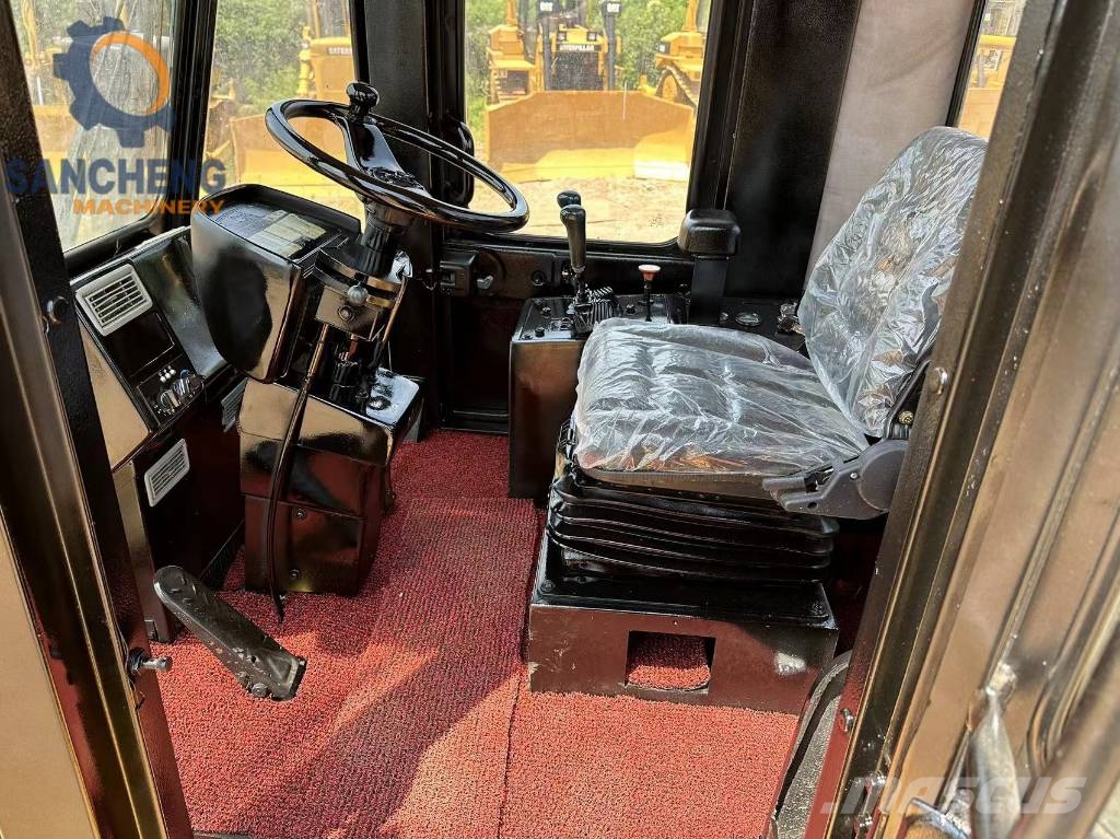 CAT 950G Naudoti ratiniai krautuvai