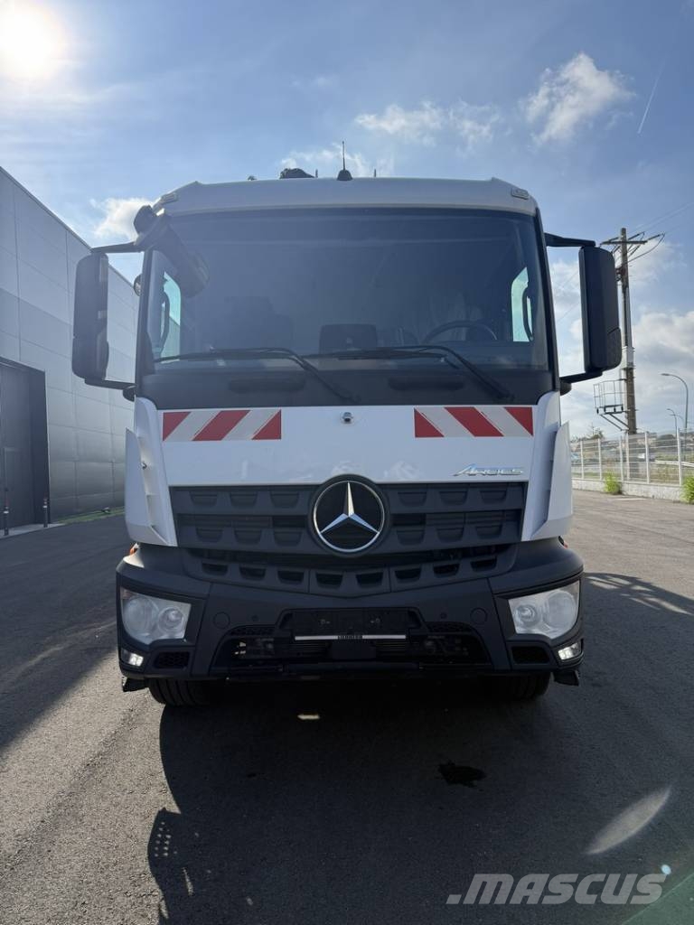 MERCEDES AROCS 2840 其他貨車
