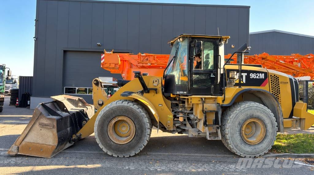CAT 962 M Pale gommate