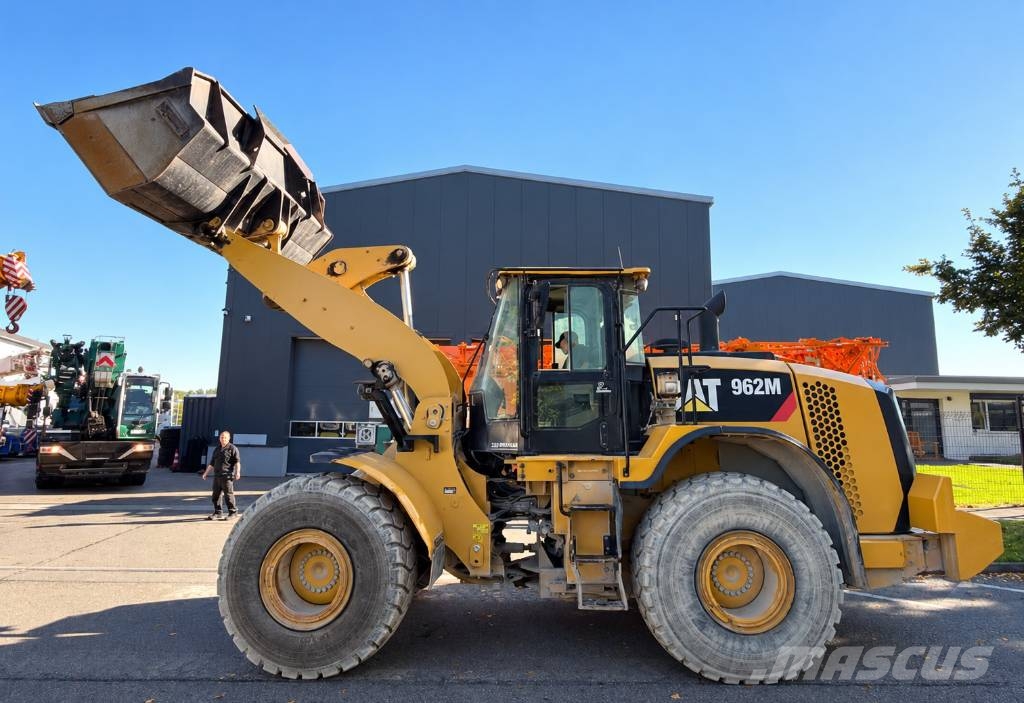 CAT 962 M Pale gommate