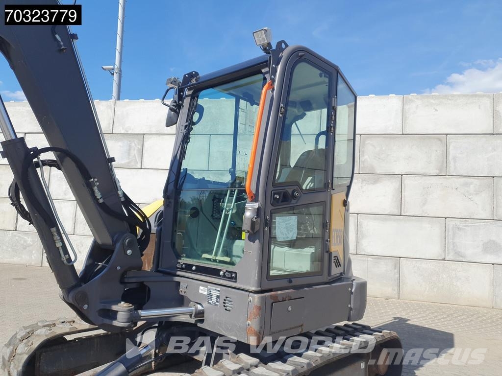 Volvo ECR58 F A/C - 3 Buckets حفارات صغيرة أقل من 7 طن (حفارات صغيرة)