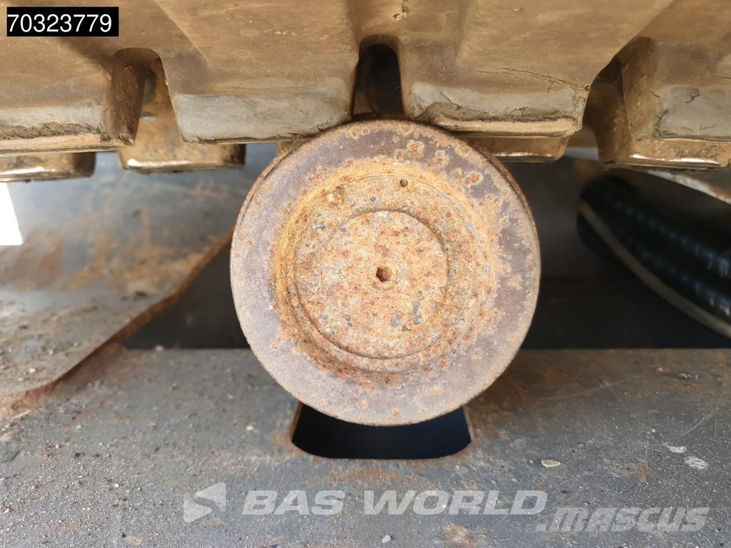 Volvo ECR58 F A/C - 3 Buckets حفارات صغيرة أقل من 7 طن (حفارات صغيرة)