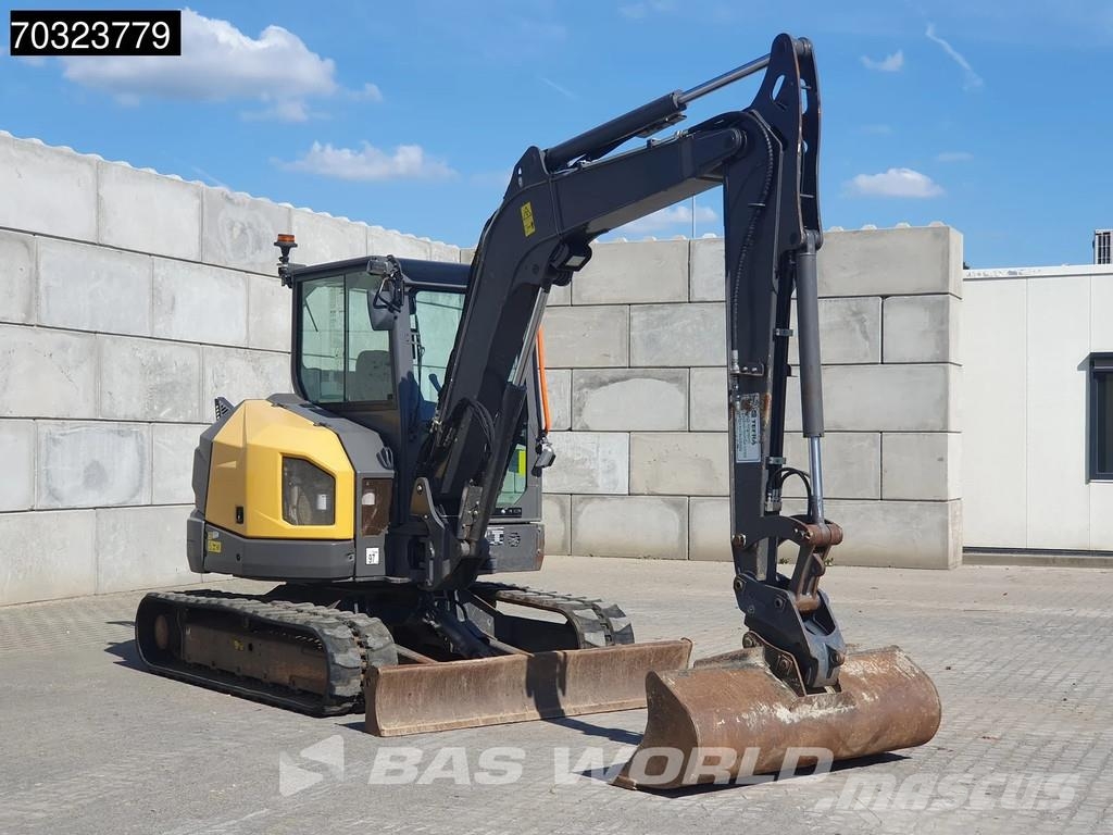 Volvo ECR58 F A/C - 3 Buckets Mini excavatoare < 7t
