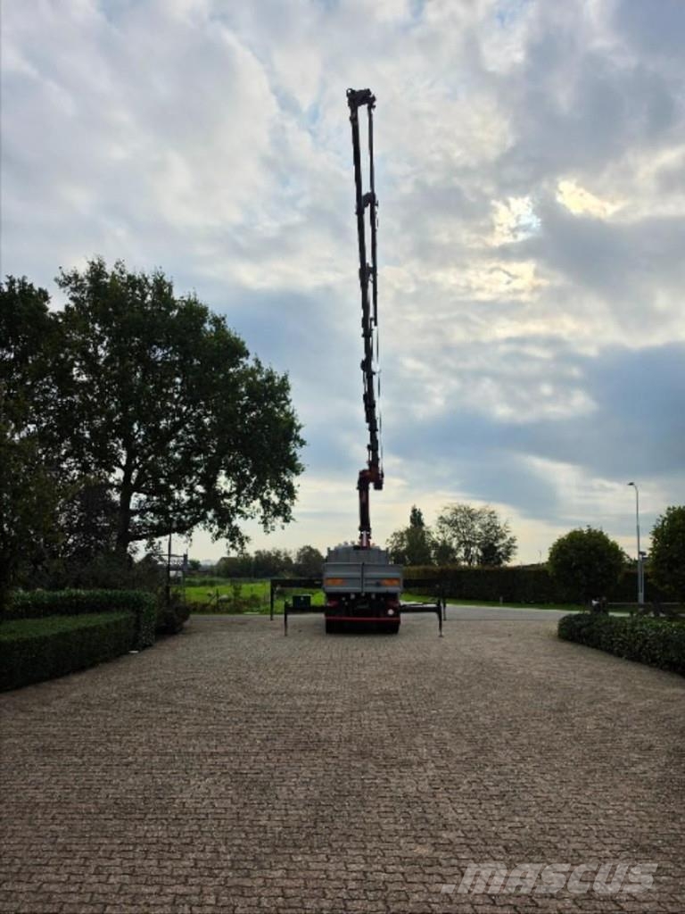 MAN TGA 41.430 8x4 CRANE 44tm/WINGER REMOTE CONTROL/MA Maastikutõstukid