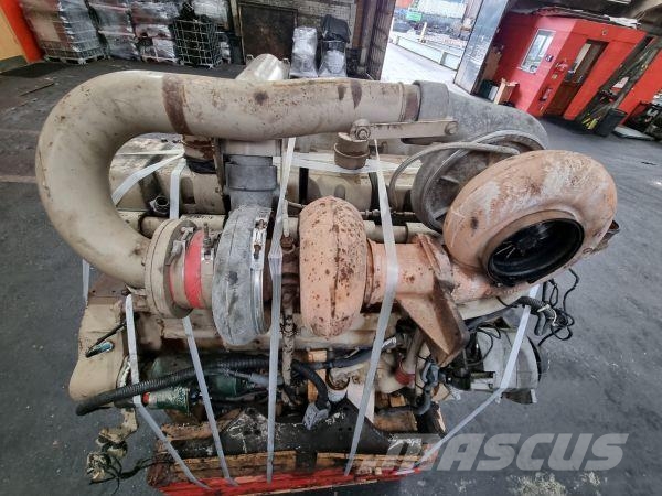 Cummins KTTA19-C Moottorit
