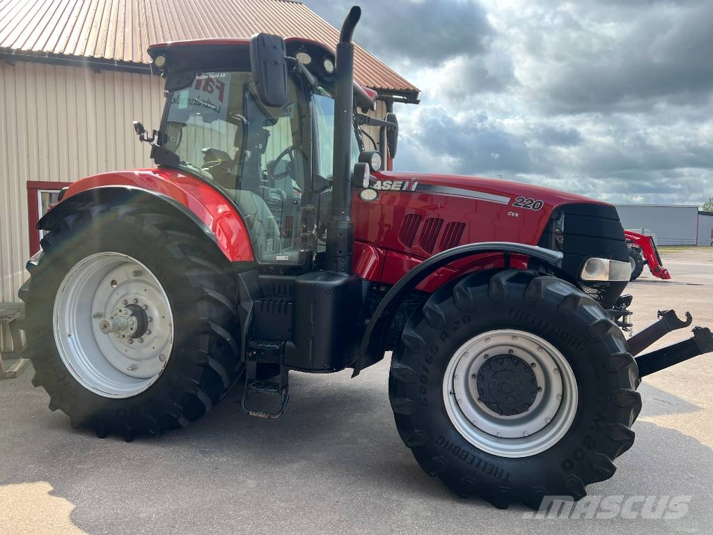 Case IH Puma 220 CVX Traktory