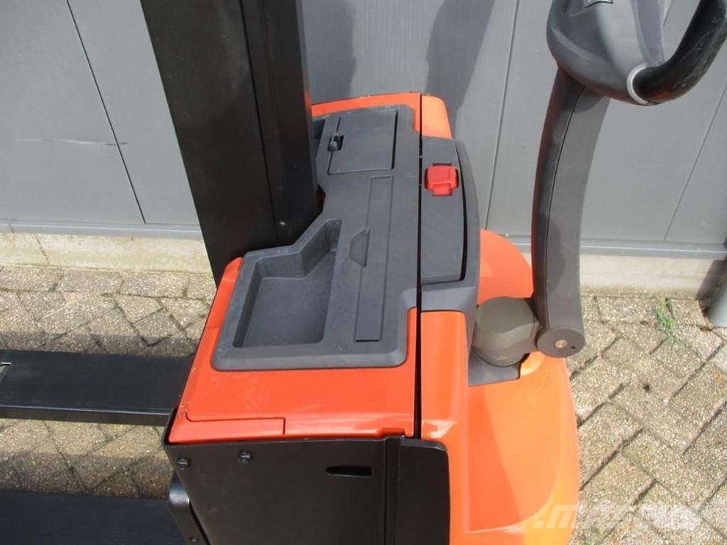 BT SWE 080L Nisko podizni električni viličar