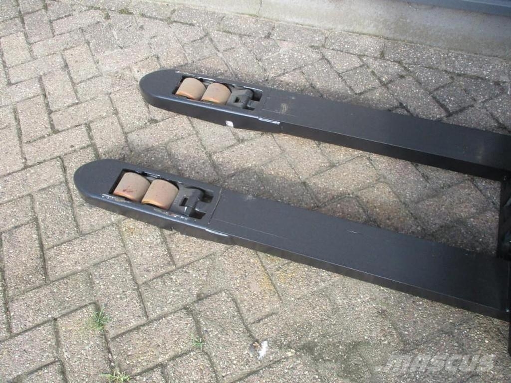 BT SWE 080L Nisko podizni električni viličar