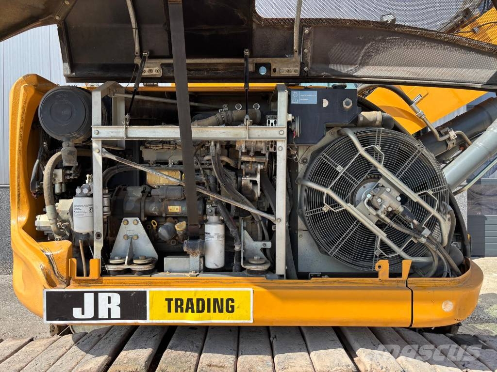 Liebherr R 914 Compact Litronic Pelle sur chenilles