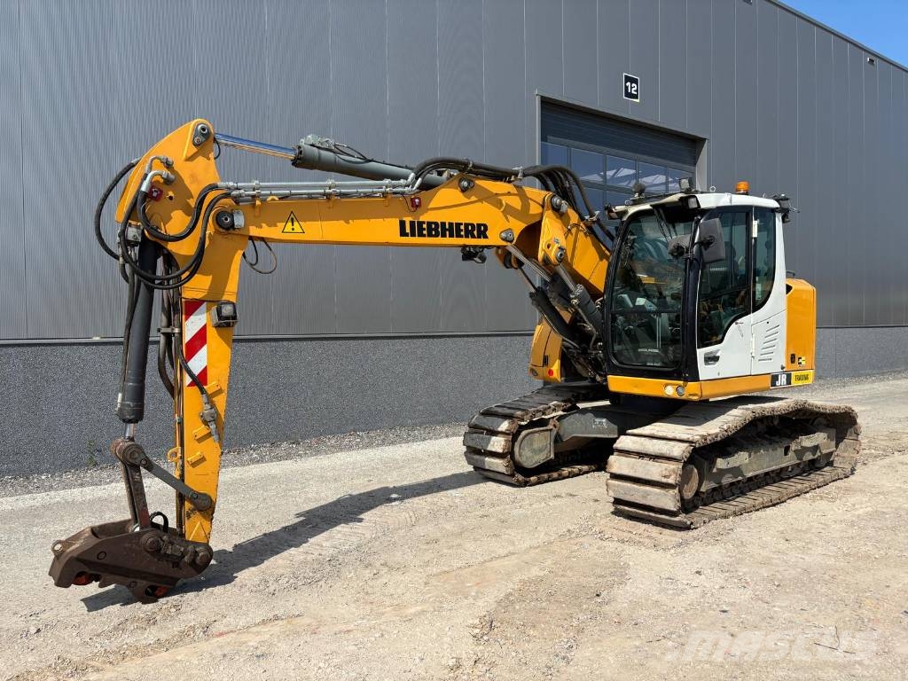 Liebherr R 914 Compact Litronic Pelle sur chenilles