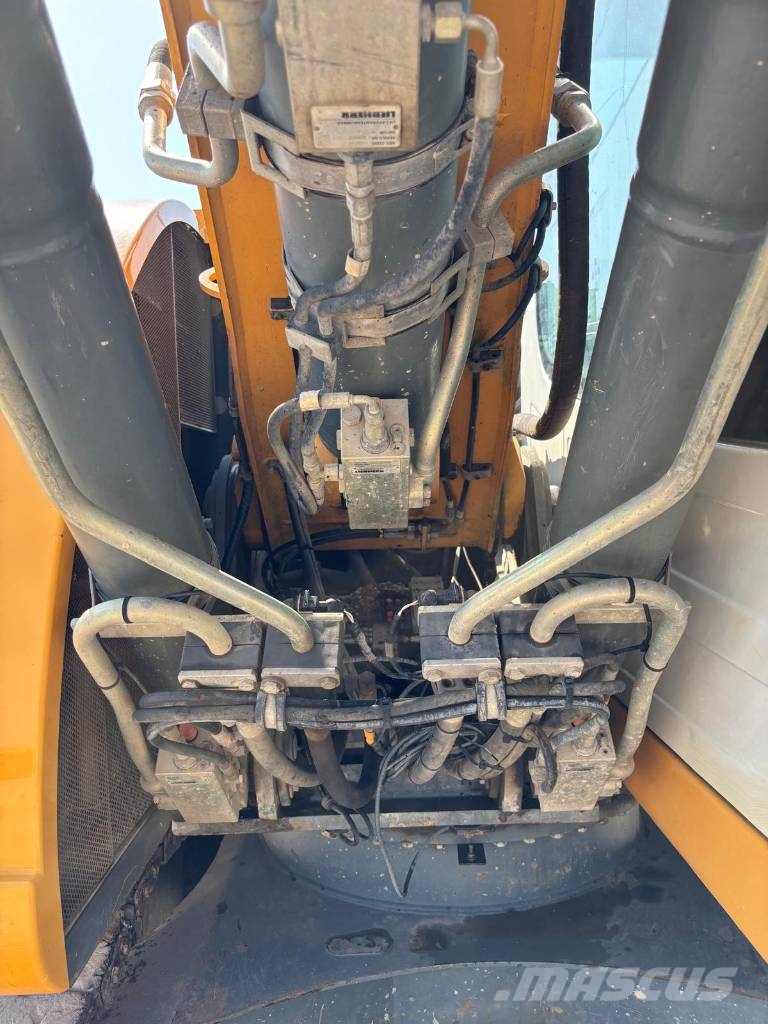Liebherr R 914 Compact Litronic Pelle sur chenilles