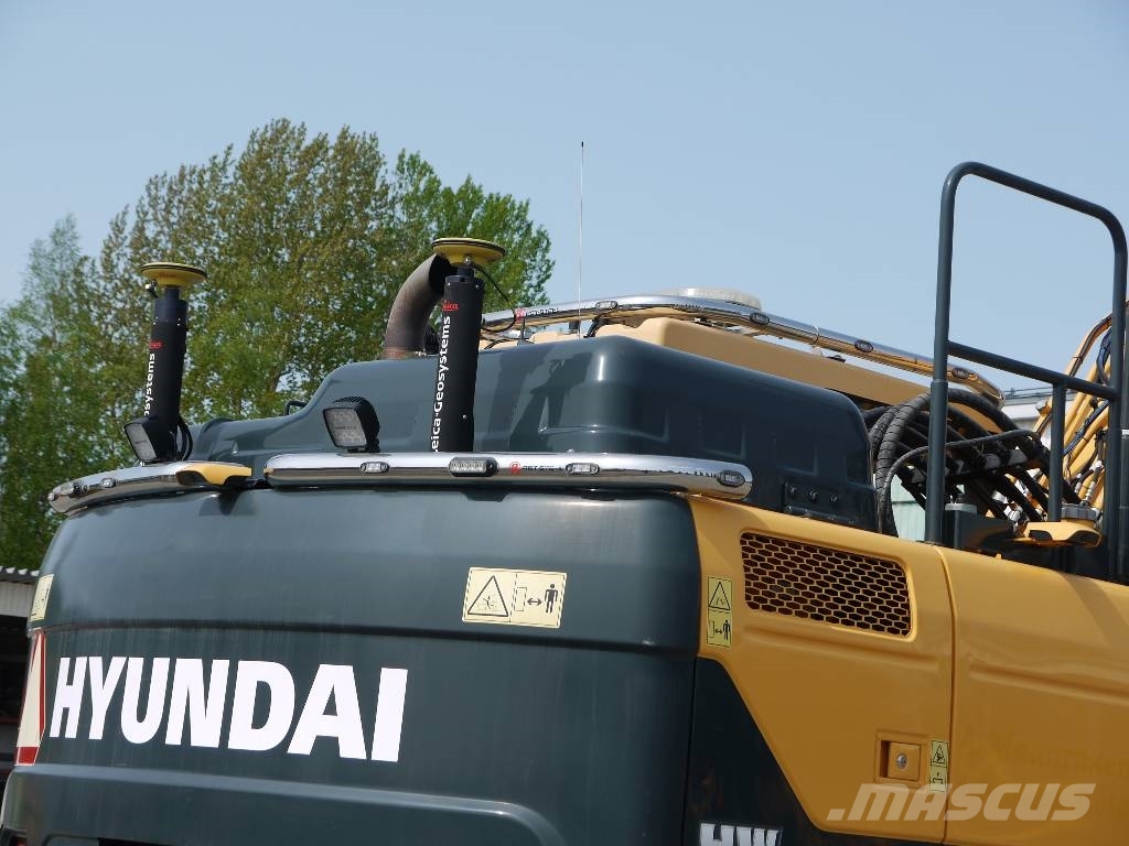 Hyundai HW 180 Ratiniai ekskavatoriai