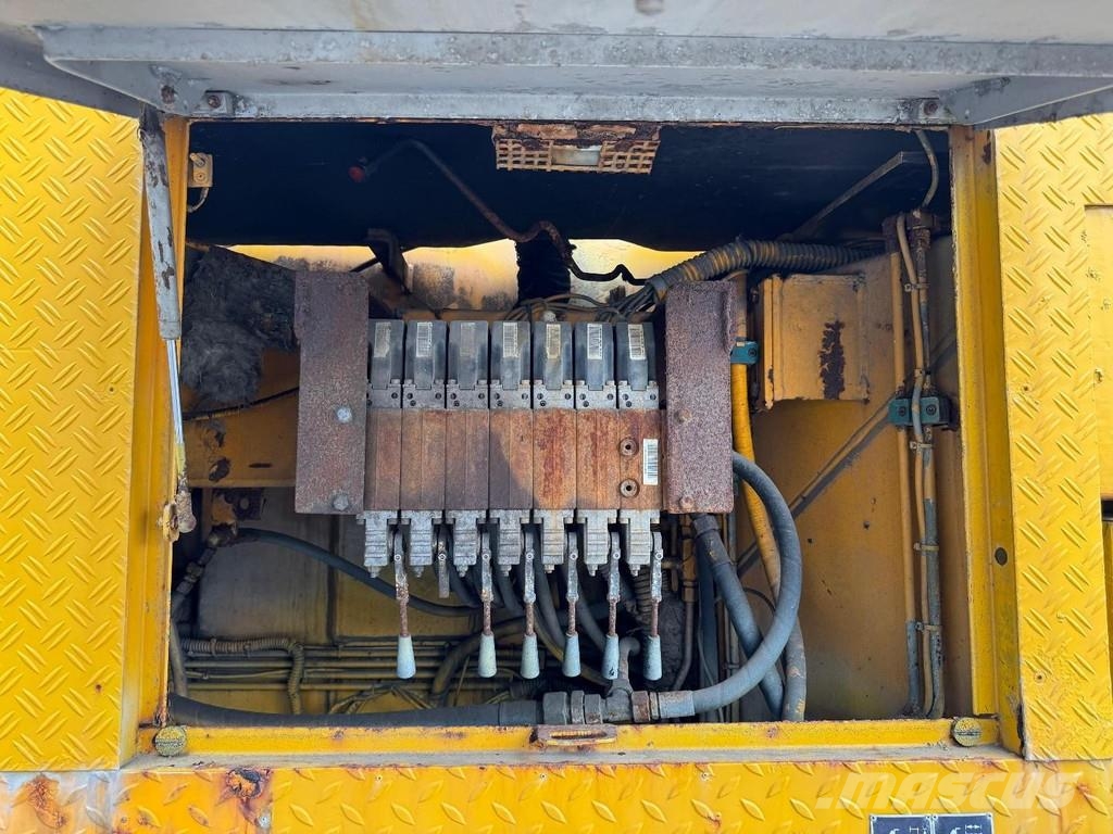 Mercedes-Benz 2629 V8 6X4 PUTZMEISTER M32 + FULL STEEL SUSPENSIO Betonpomptrucks