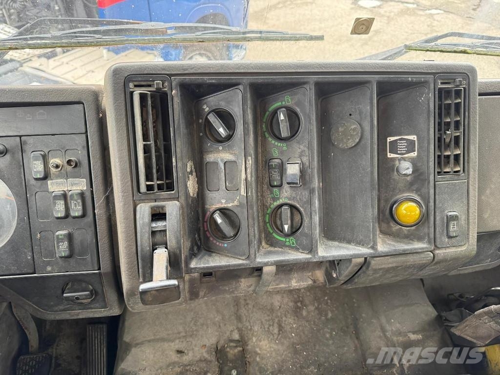 Mercedes-Benz 2629 V8 6X4 PUTZMEISTER M32 + FULL STEEL SUSPENSIO Betonpomptrucks