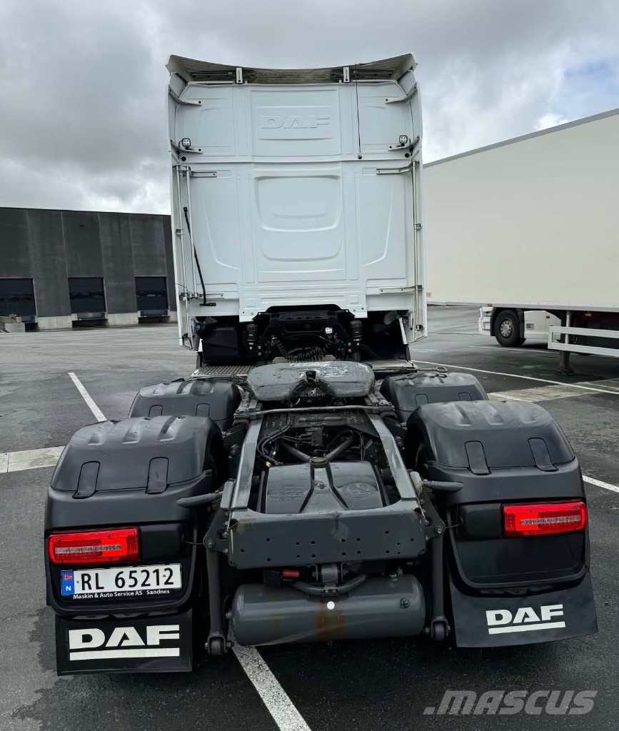 DAF XG 530 + FT 6x2 Влекачи