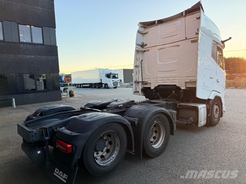 DAF XG 530 + FT 6x2 Autotractoare