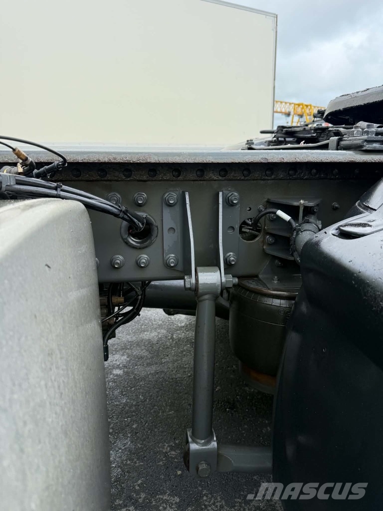DAF XG 530 + FT 6x2 Влекачи