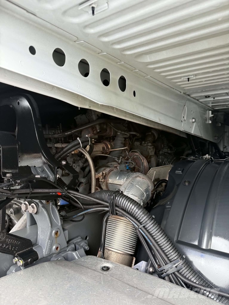 DAF XG 530 + FT 6x2 Влекачи