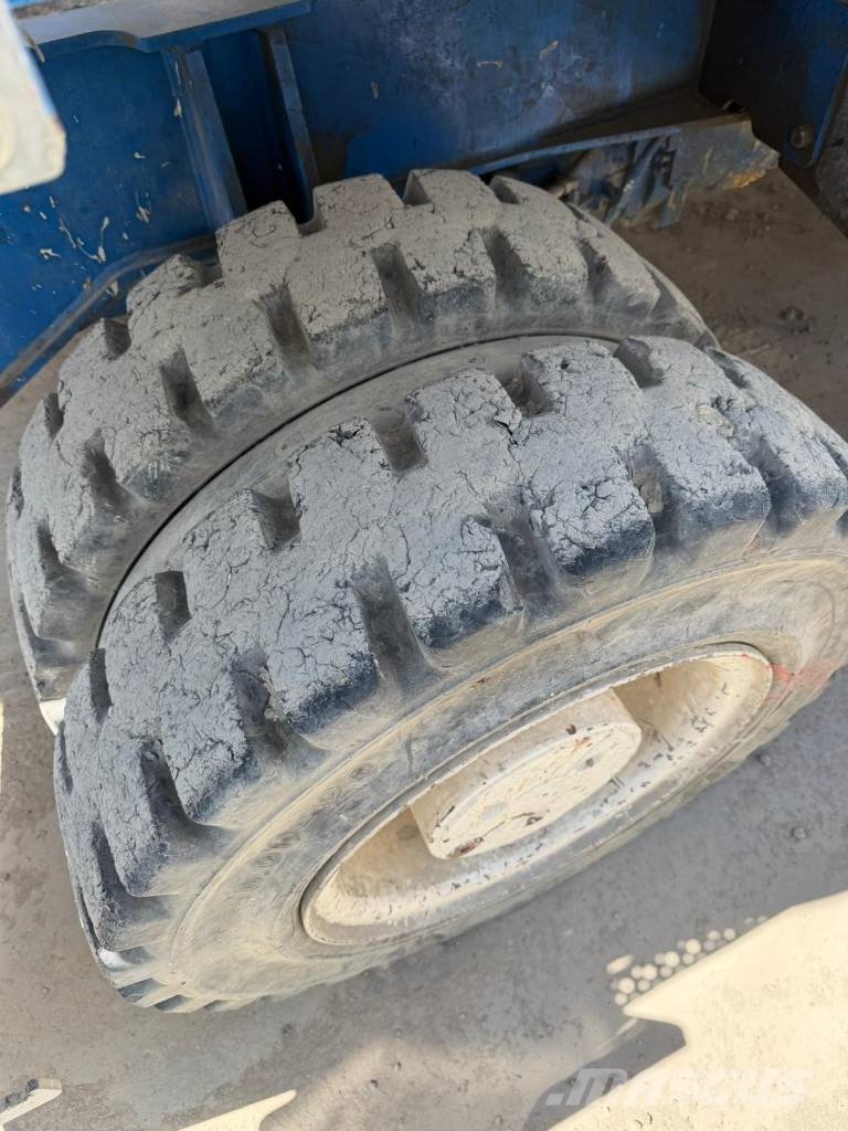 Sennebogen 821 E Bageri za manipuliranje materijalom / otpadom
