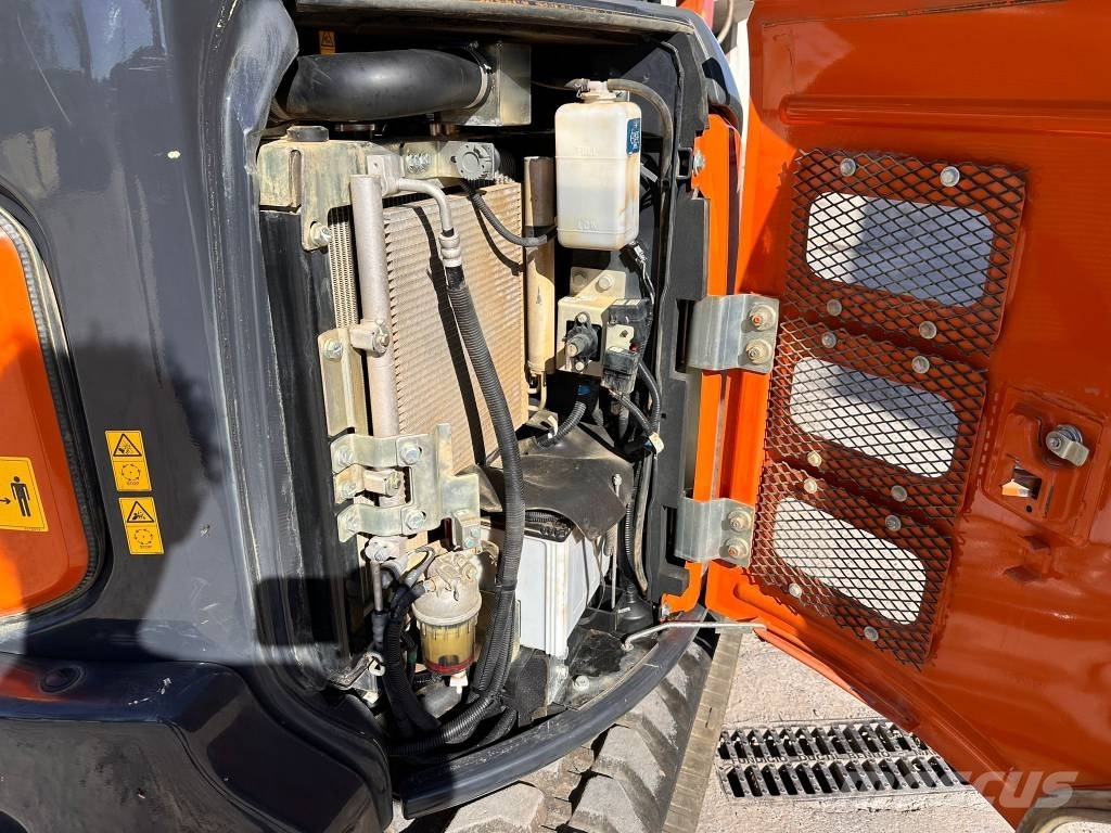 Hitachi ZX 33 U-6 Mini bageri <7t