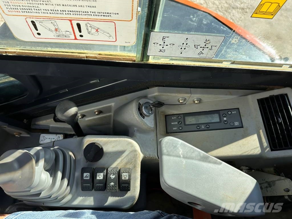 Hitachi ZX 33 U-6 Mini bageri <7t