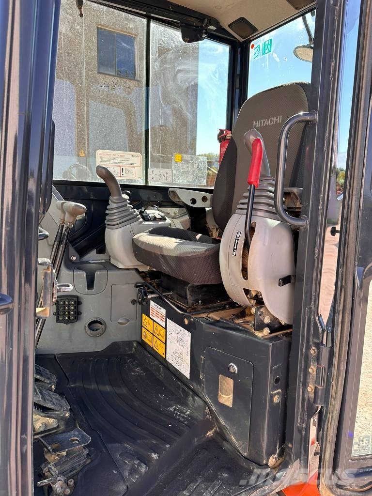 Hitachi ZX 33 U-6 Mini bageri <7t