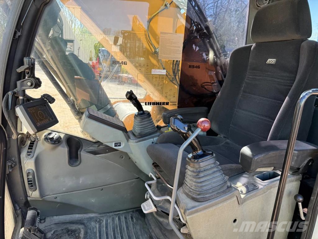 Liebherr R946 Εκσκαφείς με ερπύστριες