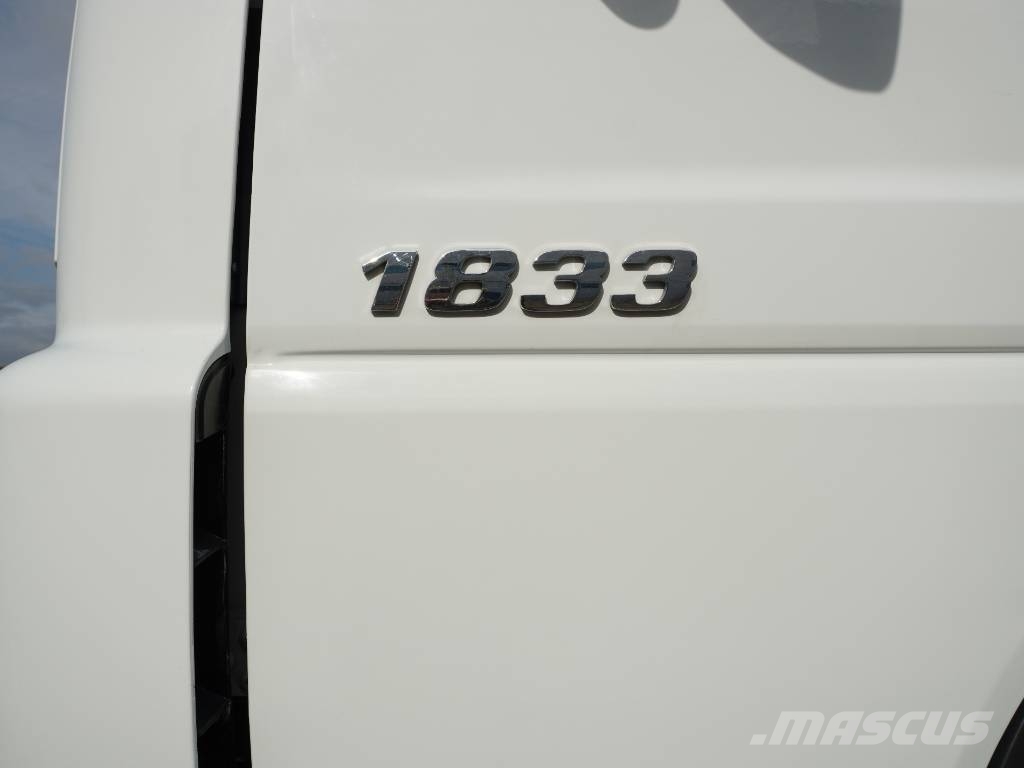 MERCEDES AXOR 1833K TRACCION 4X4 Kamioni sa kranom