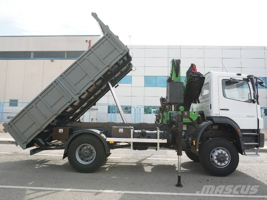MERCEDES AXOR 1833K TRACCION 4X4 Kamioni sa kranom