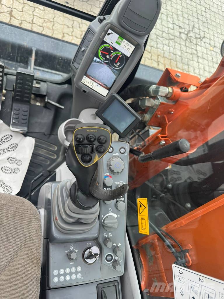 Hitachi ZX 85 US-6 Midi rýpadlá 7 t - 12 t