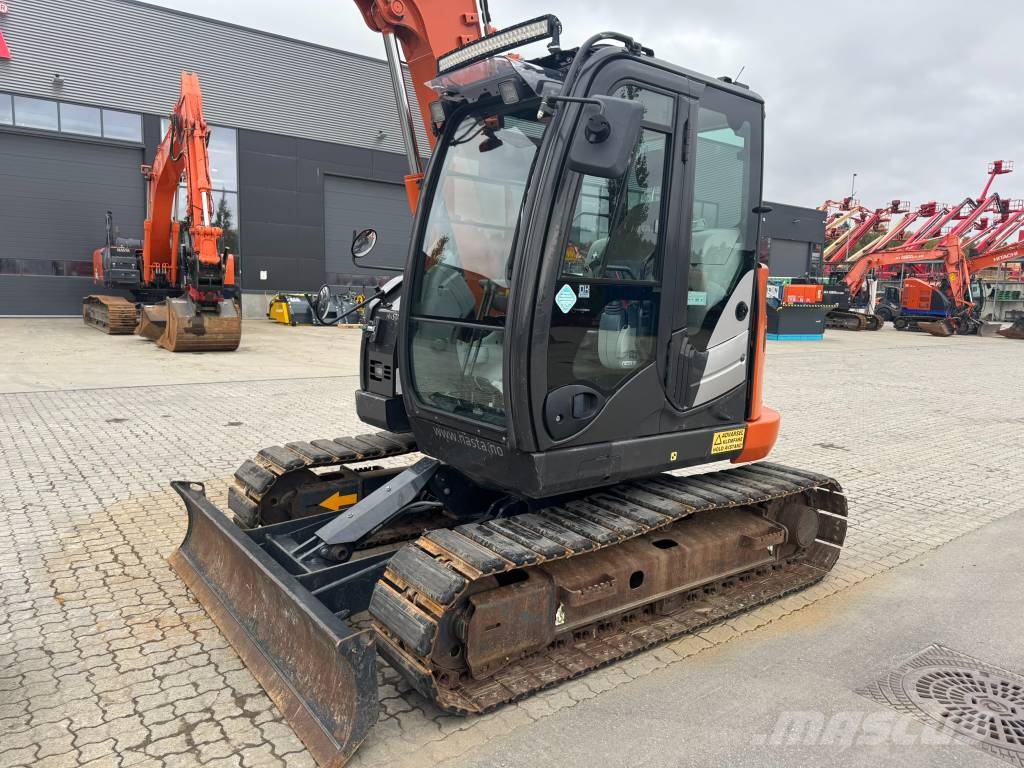 Hitachi ZX 85 US-6 Midi rýpadlá 7 t - 12 t