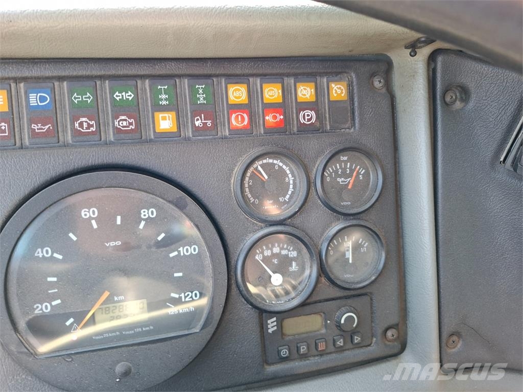 Tatra T 815 TERNNO 6X6 + HR WM 195 Nákladní vozidlo bez nástavby