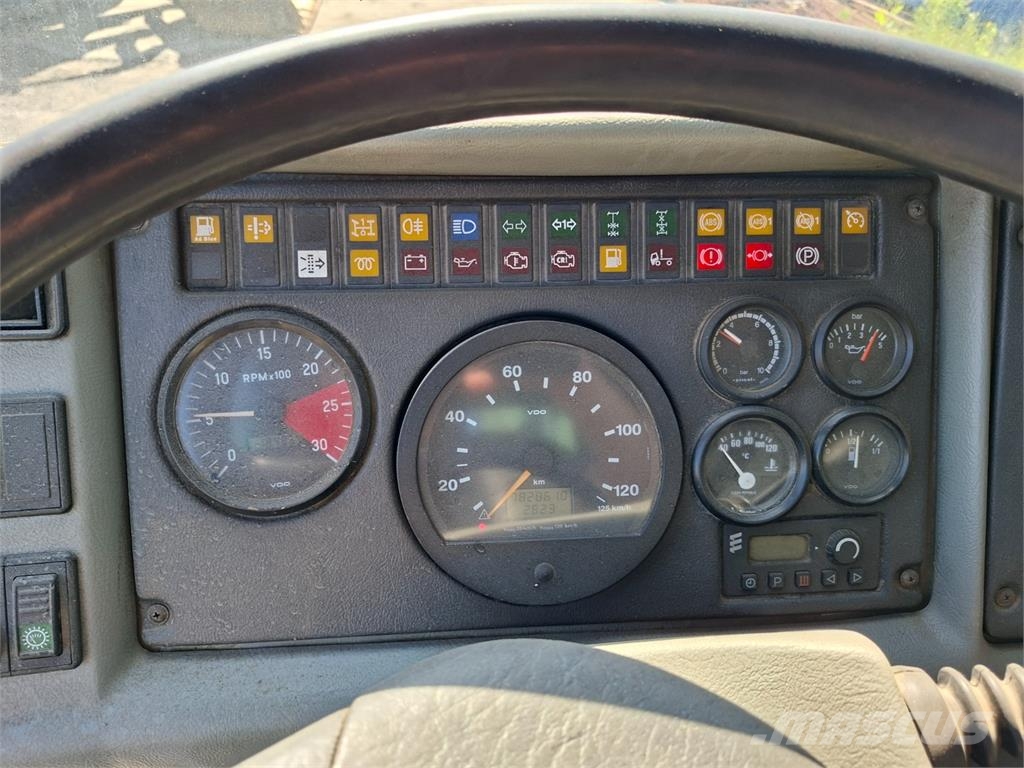 Tatra T 815 TERNNO 6X6 + HR WM 195 Nákladní vozidlo bez nástavby