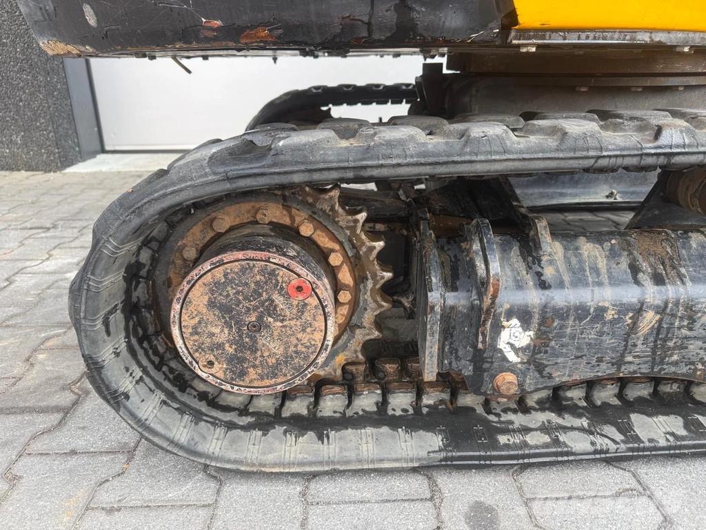 JCB 8029 CTS Mini bagri <7t