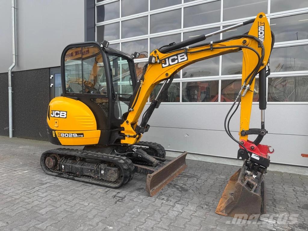 JCB 8029 CTS Mini bagri <7t