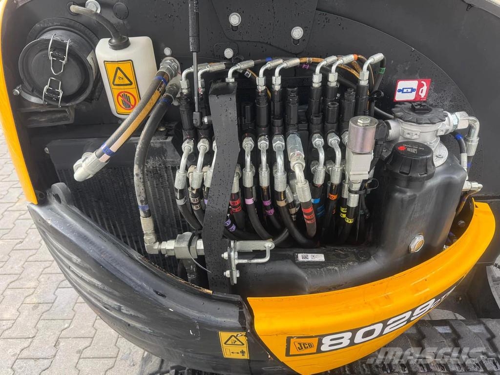 JCB 8029 CTS Mini bagri <7t