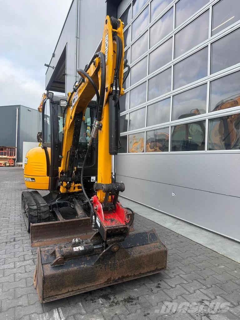 JCB 8029 CTS Mini bagri <7t