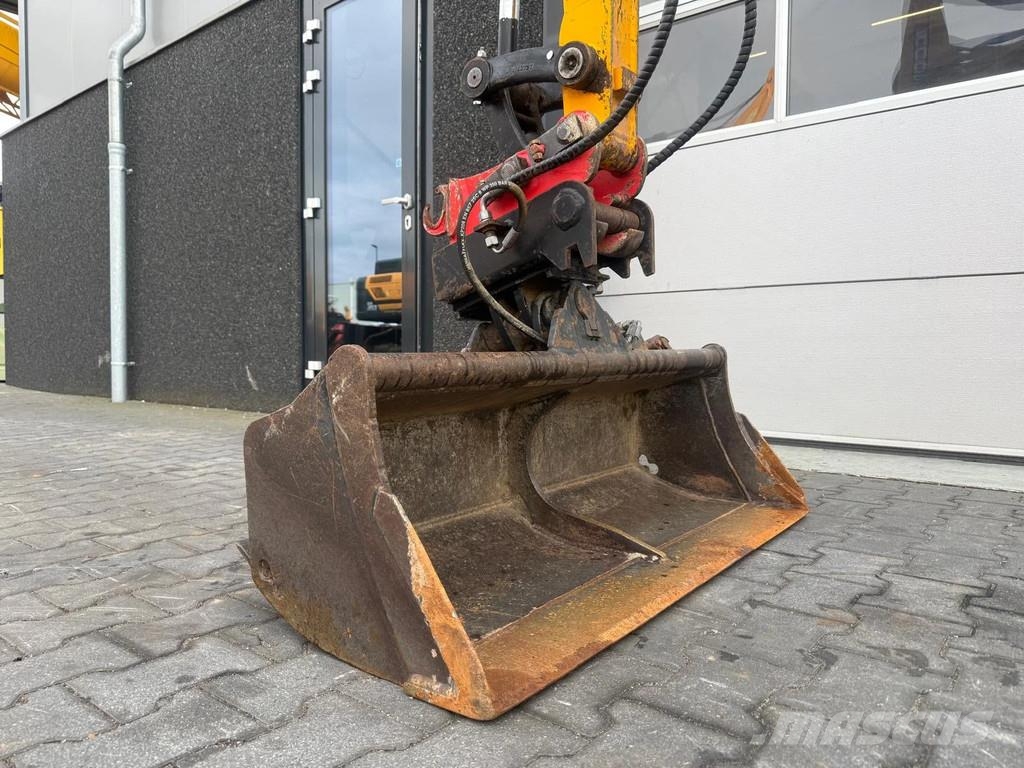 JCB 8029 CTS Mini bagri <7t