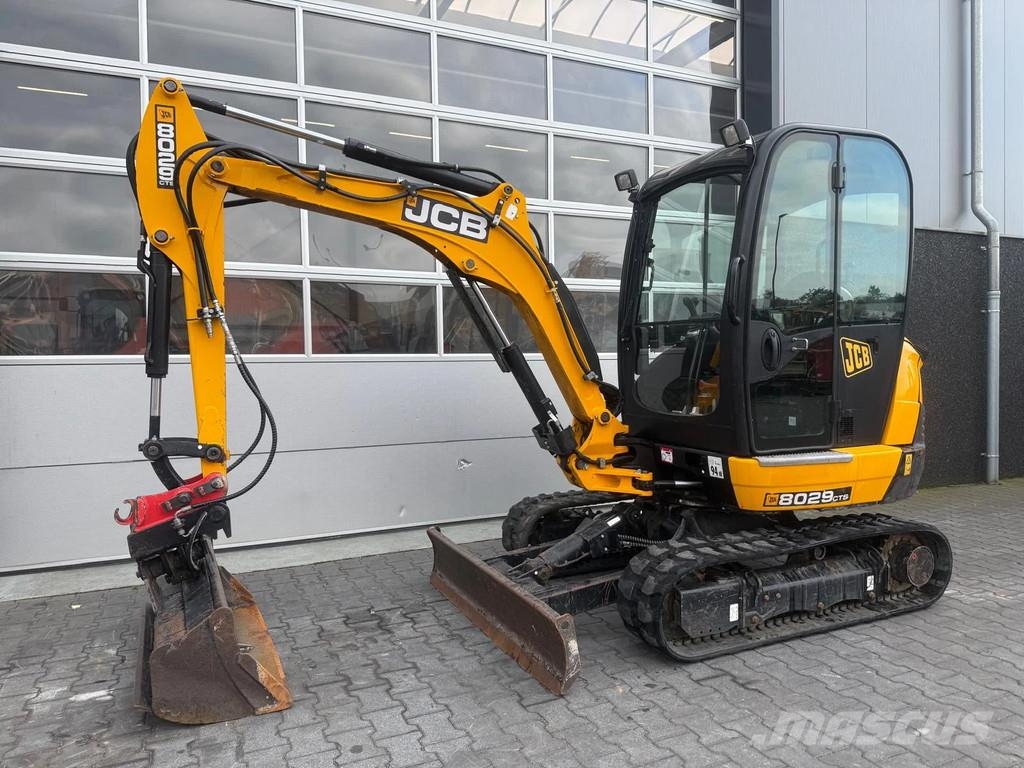 JCB 8029 CTS Mini bagri <7t