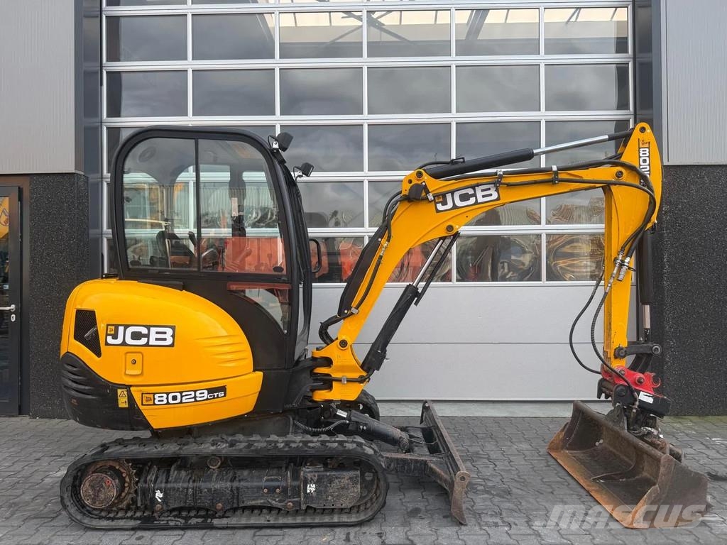 JCB 8029 CTS Mini bagri <7t
