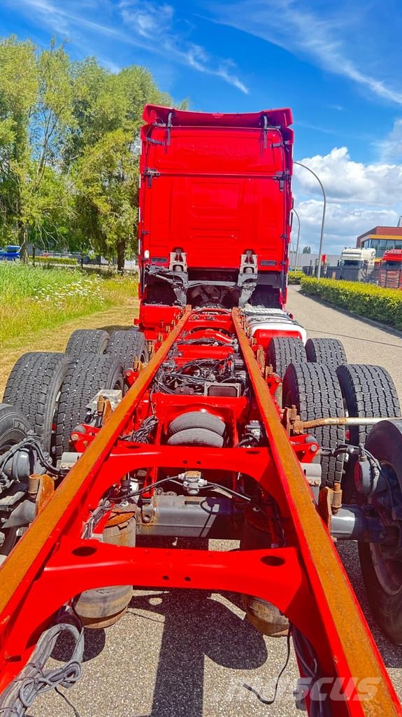 Scania 660S V8 NGS 8x4 | full air | retarder | steering | شاحنات بمقصورة وهيكل
