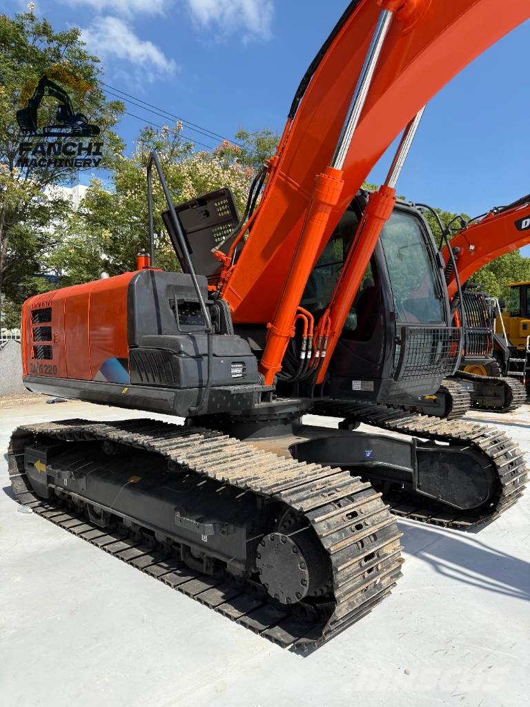 Hitachi 210 Escavadeiras de esteiras