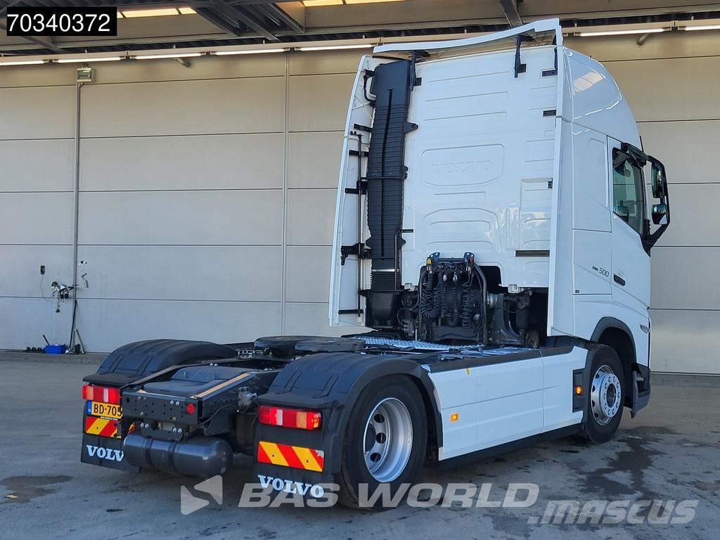 Volvo FH 500 4X2 XL NL-Truck APK 2x Tanks I-ParkCool ACC Sadulveokid