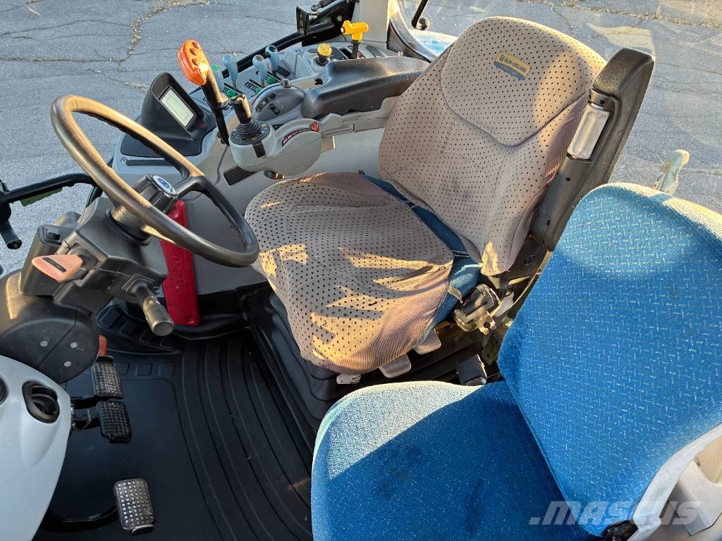 New Holland T6080 PCE 50KM/H Traktorit