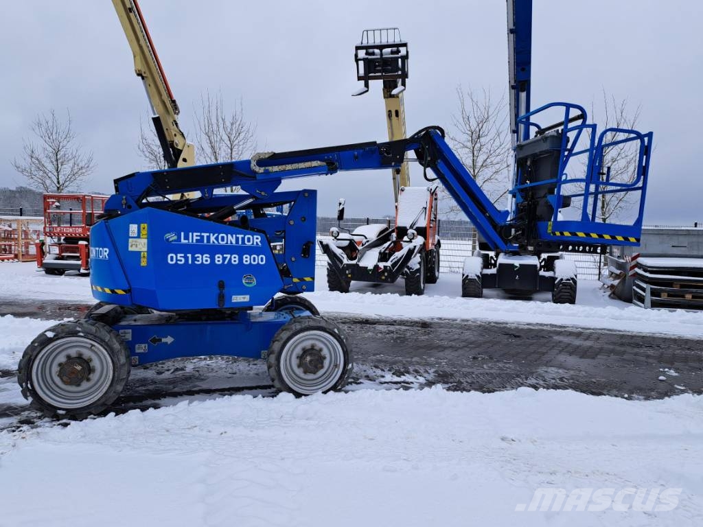 JLG H 340 AJ 관절형 전동이동 리프트