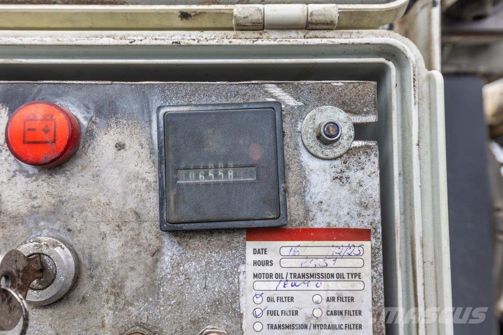 Renders BETON MIXER 12M3 + MOTOR (MALAXEUR/MISCHER) Egyéb - félpótkocsik