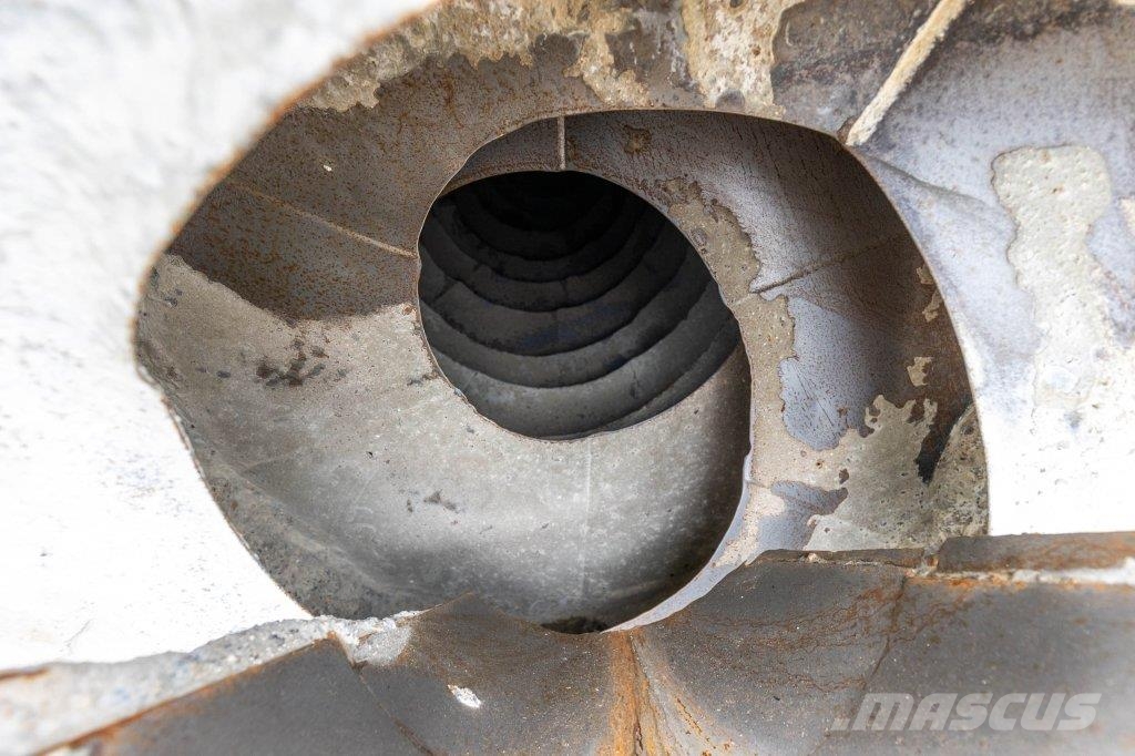 Renders BETON MIXER 12M3 + MOTOR (MALAXEUR/MISCHER) Egyéb - félpótkocsik
