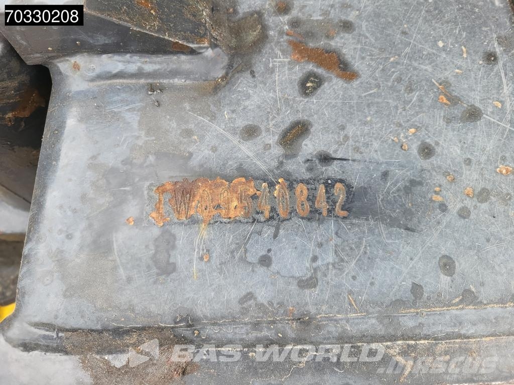 Yanmar B95 W B95W Auto Greasing - A/C حفارات بعجل