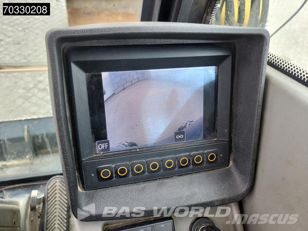 Yanmar B95 W B95W Auto Greasing - A/C حفارات بعجل