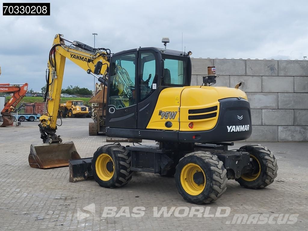 Yanmar B95 W B95W Auto Greasing - A/C حفارات بعجل